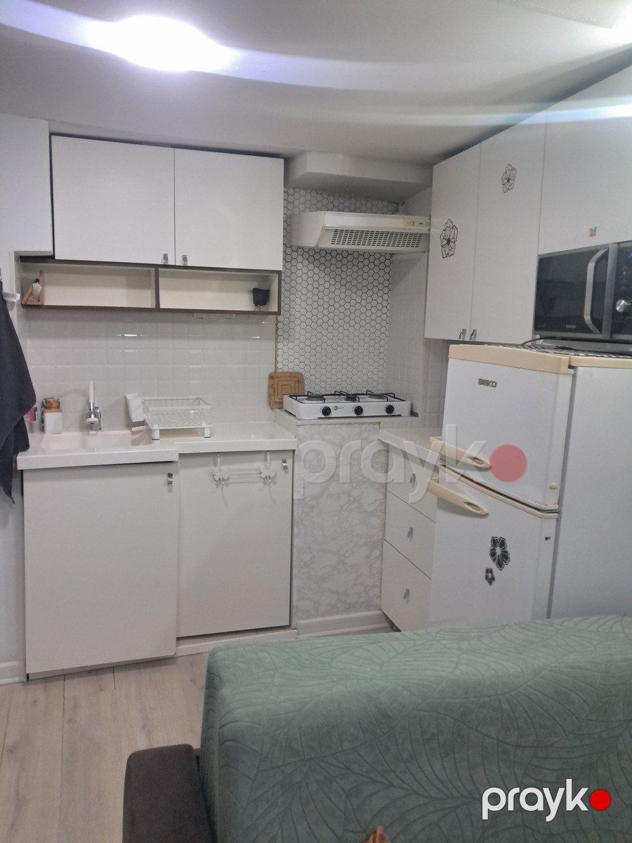 İcarəyə verilir 1 otaqlı köhnə tikili 45 m² — Mənzil, Bakı (7)