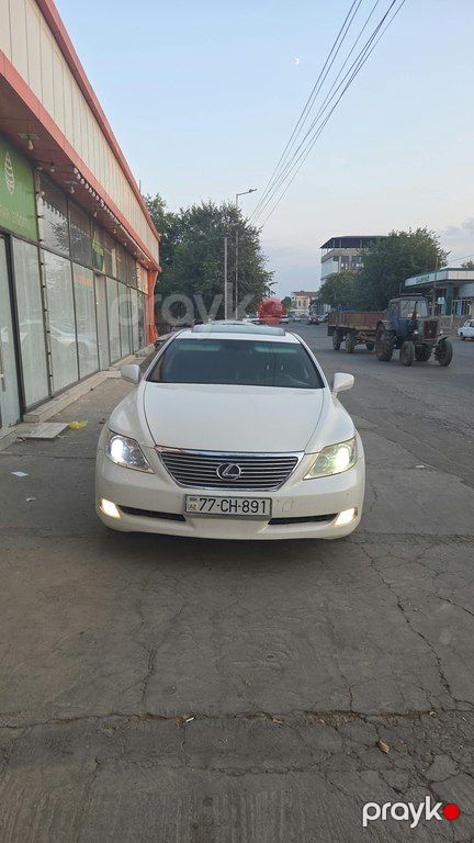 Lexus LS 600h L, 4.6 L, 2008 il, 245 365 km