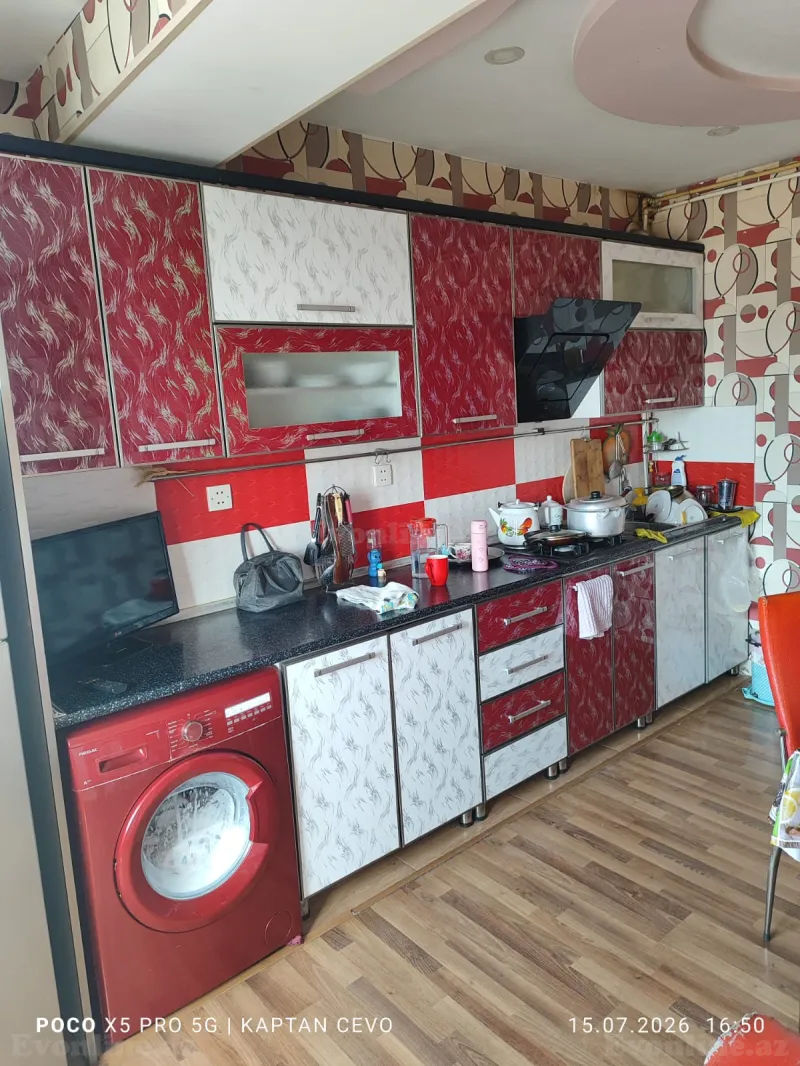 Satılır 3 otaqlı Mənzil Köhnə tikili 86 m² Bakı, Sabunçu r., Bakıxanov — Mənzil, Bakı (3)