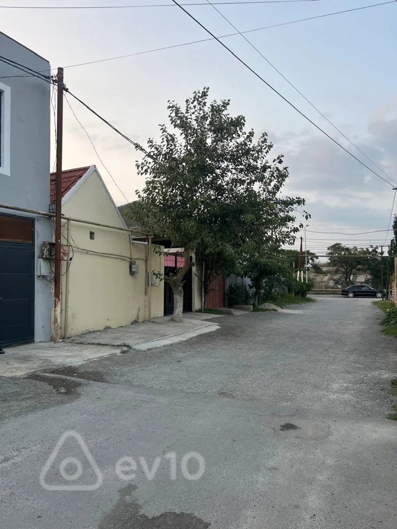3 otaqlı həyət evi, 150 m², Ağaəmi Rəhimov küç.161A — Bakı