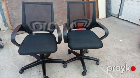 Ofis üçün ergonomik fırlanan kreslolar — Bakı