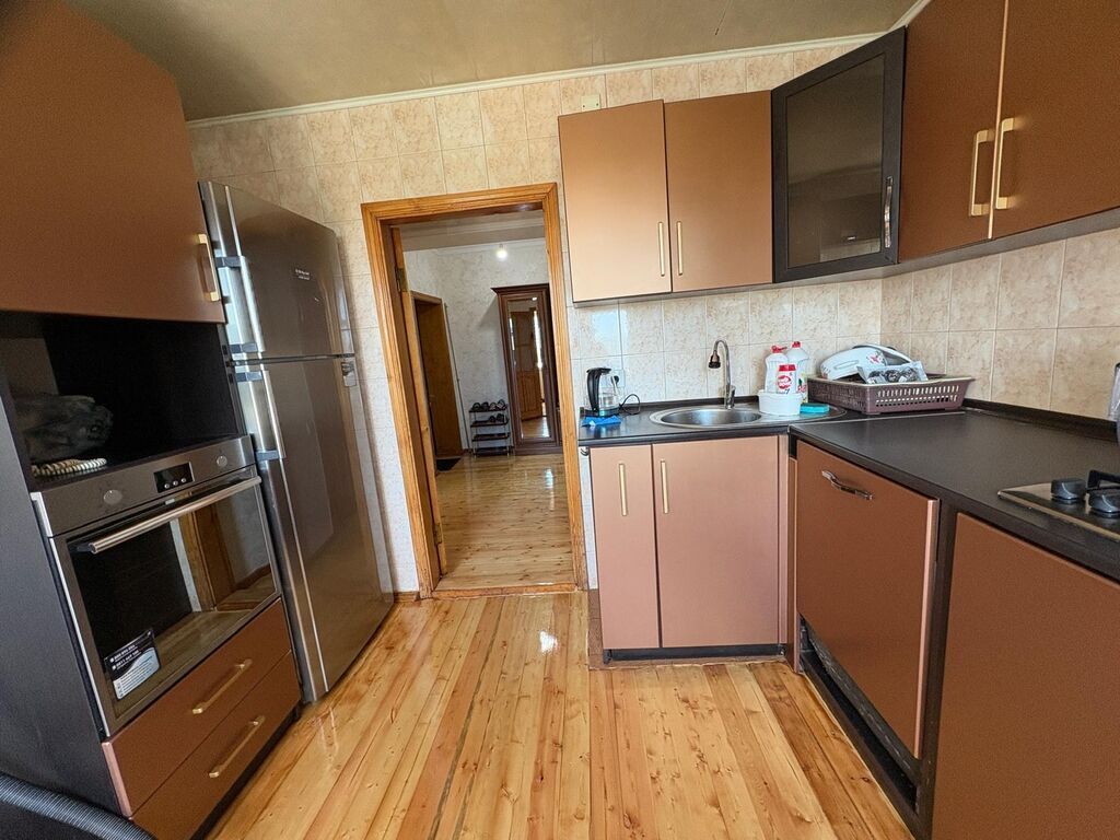 Kiraye ev_tibb unversetine yaxin 9/7 mertebesinde 4 otaqli ev 900 azn — Mənzil, Bakı (5)