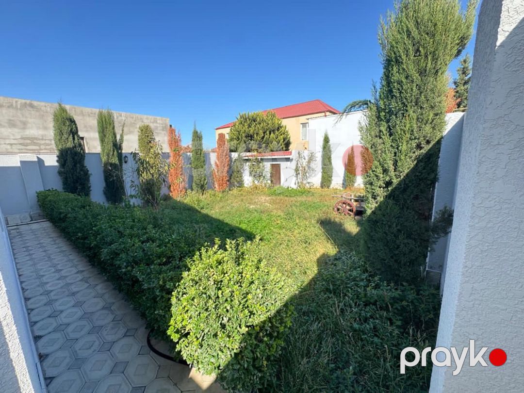 Satılır 4 otaqlı həyət evi/bağ evi 180 m² — Ev, villa, Bakı (2)