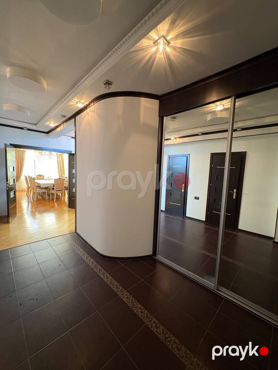 Satılır 3 otaqlı yeni tikili 178 m² — Mənzil, Bakı (2)