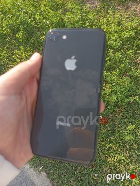 IPhone 8, 64 GB, Black Titanium, Barmaq izi — Bakı