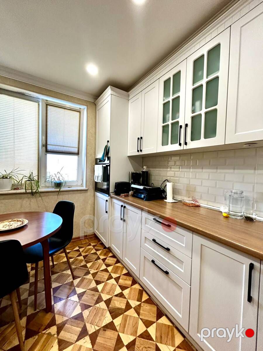 Satılır 5 otaqlı köhnə tikili 135 m² — Mənzil, Bakı (9)