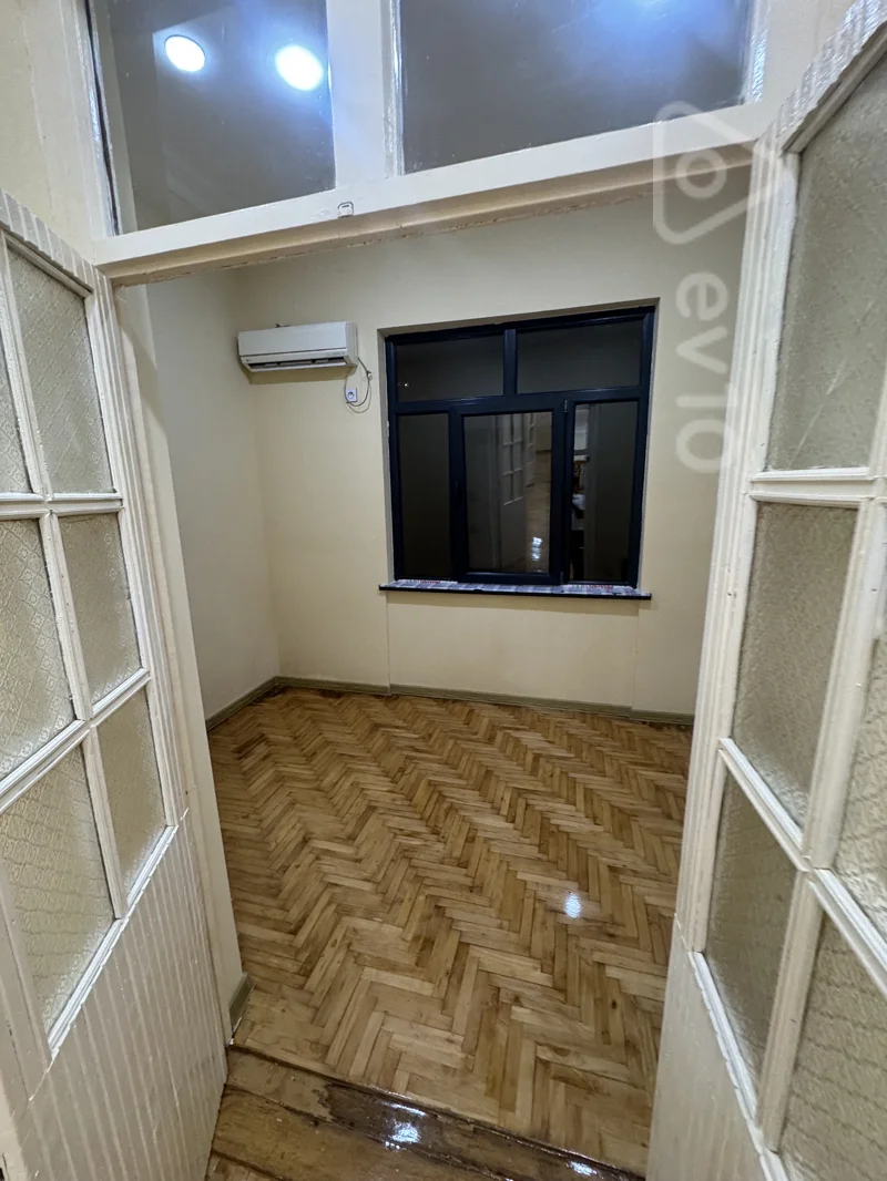 2 otaqlı mənzil, 65 m², Elmler Akdemiyası ilə üzbəüz — kirayə — Mənzil, Bakı (9)