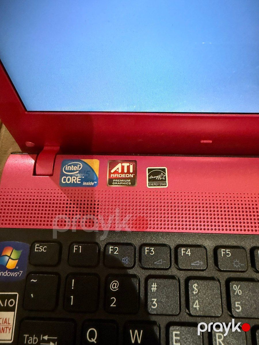 Sony — Noutbuklar, Bakı (3)