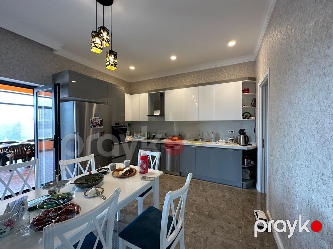 Satılır 5 otaqlı həyət evi/bağ evi 220 m² — Ev, villa, Bakı (8)