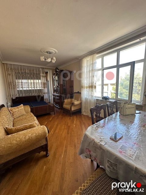 Binəqədi rayonunda 2 otaqlı Köhnə tikili Satılır, 50 m² — Bakı