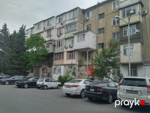 Satılır 2 otaqlı köhnə tikili 35 m² — Bakı