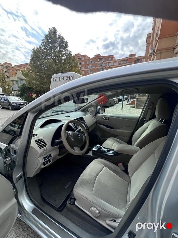 Nissan Leaf, 24 kWh, 2011 il, 177 478 km — Avtomobillər, Bakı (7)