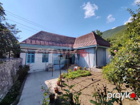 Həyət evi, Sumqayıt ş — Şəki