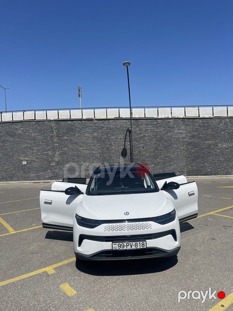 Leapmotor C11, 1.5 L, 30.1 kWh, 2023 il, 75 000 km — Avtomobillər, Bakı (3)