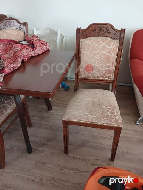 Klassik üslubda yemək otağı dəsti - Material: bərk ağac karkas, tünd — Masazır