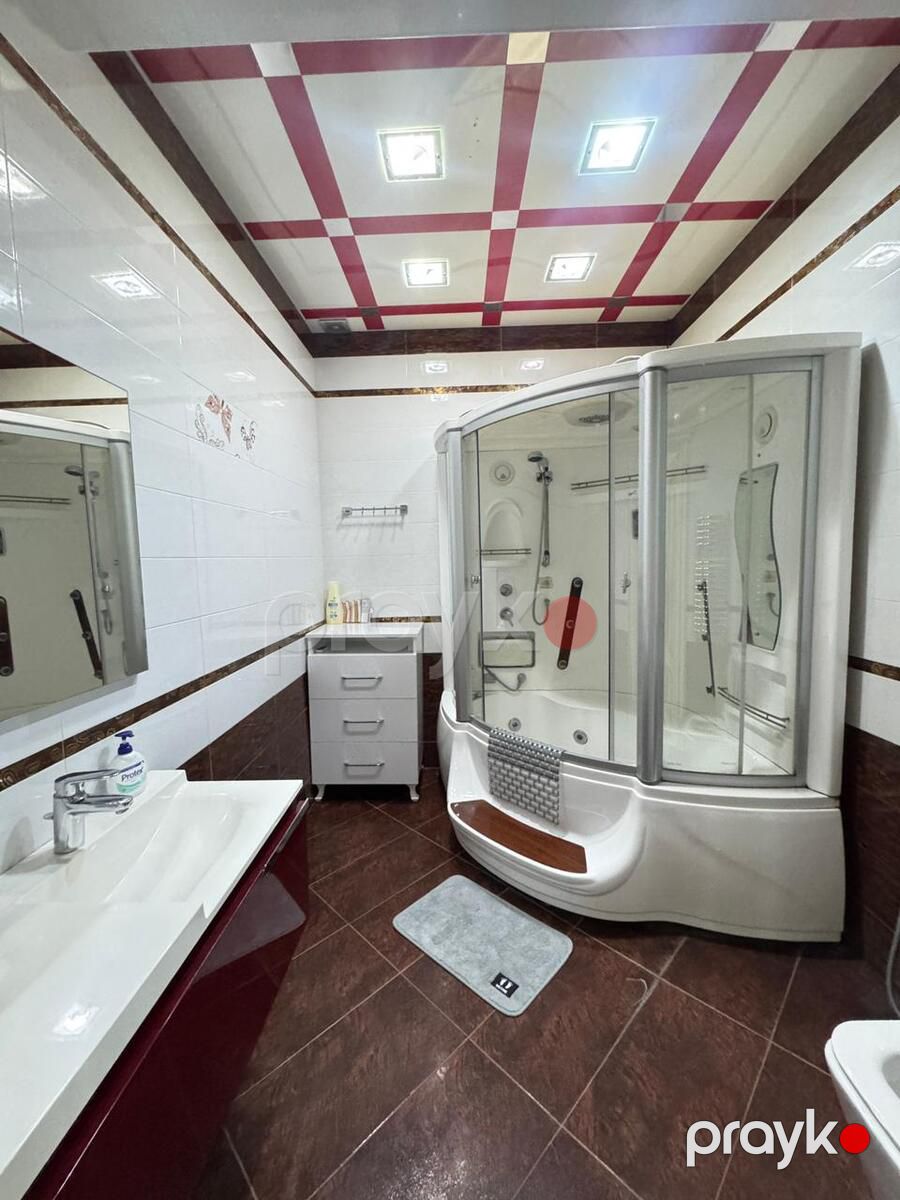 Satılır 4 otaqlı yeni tikili 250 m² — Mənzil, Bakı (11)