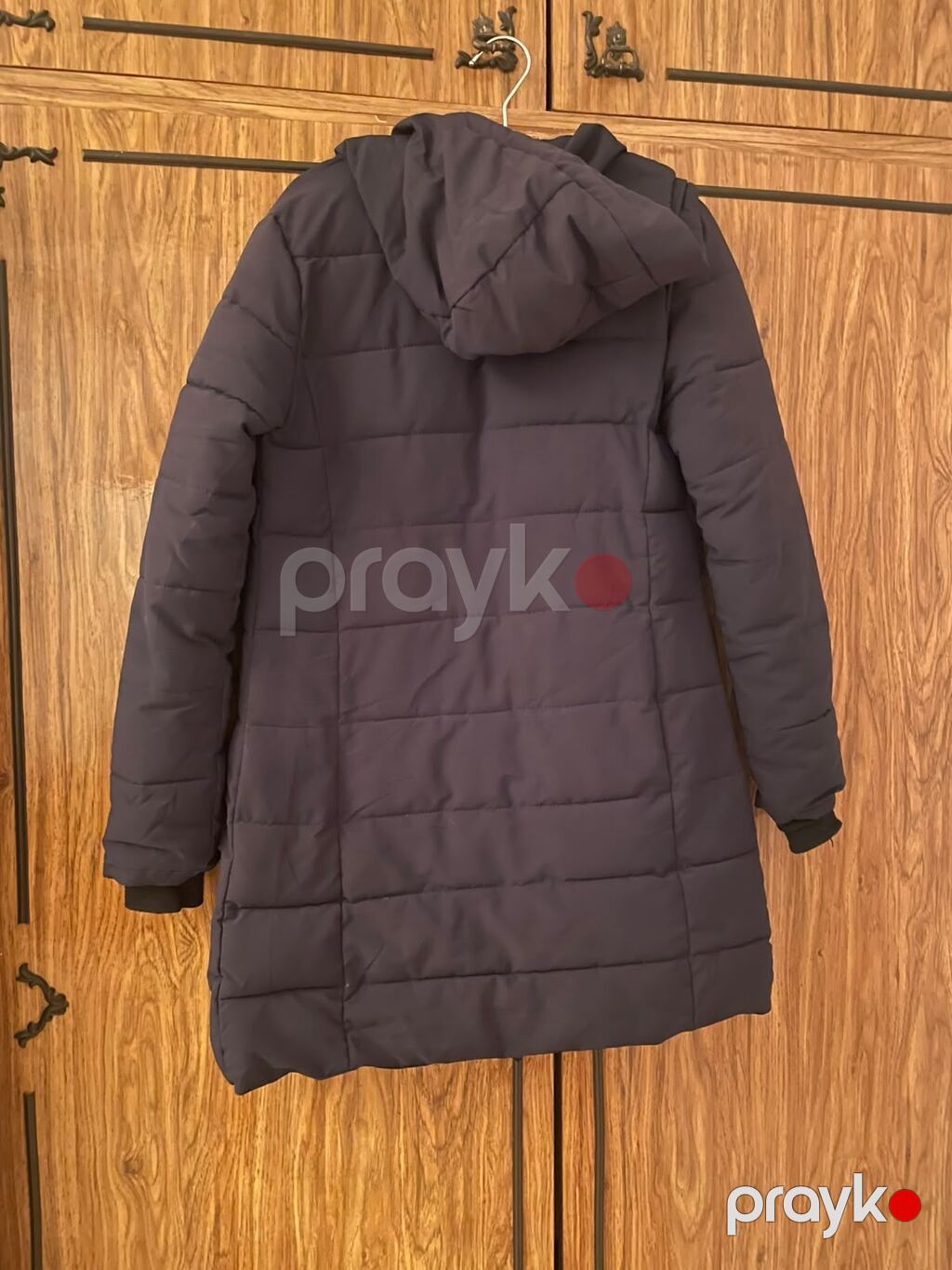Qadın üçün uzun, kapüşonlu qış gödəkçəsi - Rəng: tünd göy - Model — Jaketlər, Saray (2)