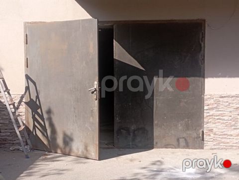 Qaraj qapisi 3/2m 450azn Qobu yolu 6039 leli — Digah