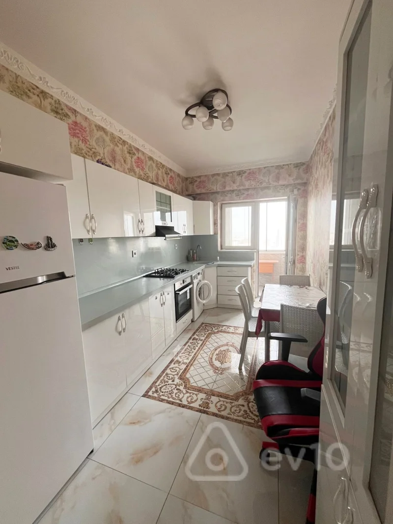 3 otaqlı mənzil, 110 m², 20 yanvar metrosunun yaxınlığı — kirayə — Mənzil, Bakı (3)