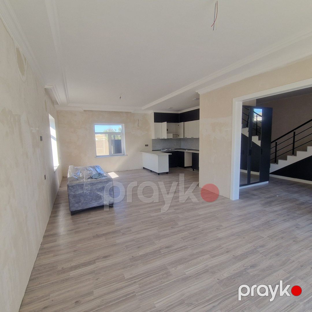 Satılır 4 otaqlı həyət evi/bağ evi 130 m² — Ev, villa, Bakı (4)