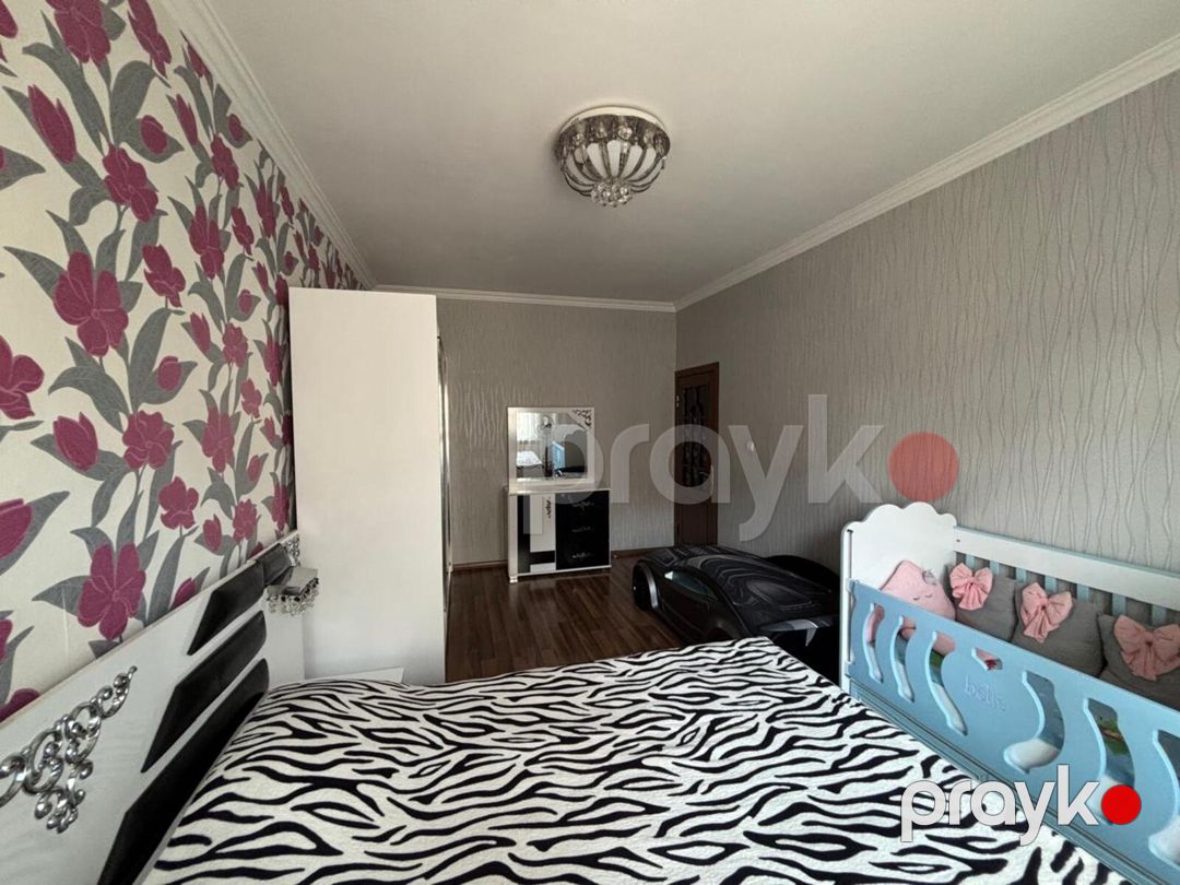 Satılır 4 otaqlı köhnə tikili 110 m² — Mənzil, Bakı (7)