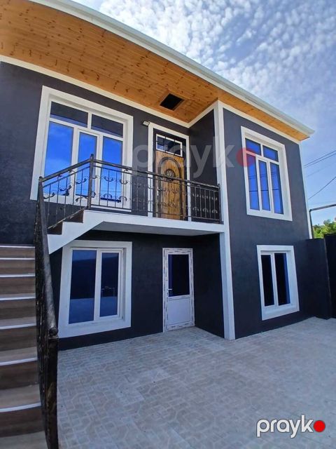 Satılır 3 otaqlı həyət evi/bağ evi 100 m² — Bakı