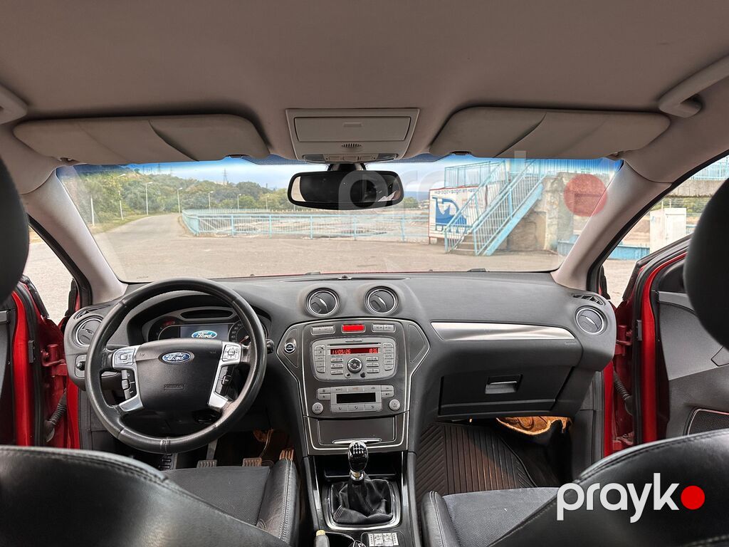 Ford Mondeo liftback, qırmızı rəng. - Kuzov: 5 qapılı liftback — Avtomobillər, Qusar (7)