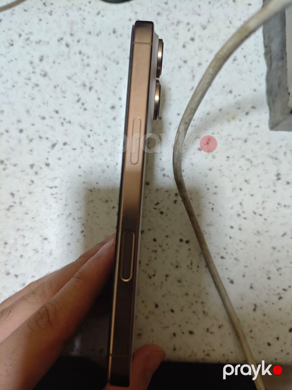 Məhsul: Smartfon (qızılı/şampan rəng tonunda, düz kənarlı metal — Digər smartfonlar, Bakı (2)