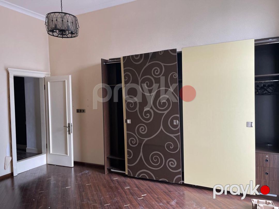 İcarəyə verilir 7 otaqlı köhnə tikili 200 m² — Mənzil, Bakı (4)