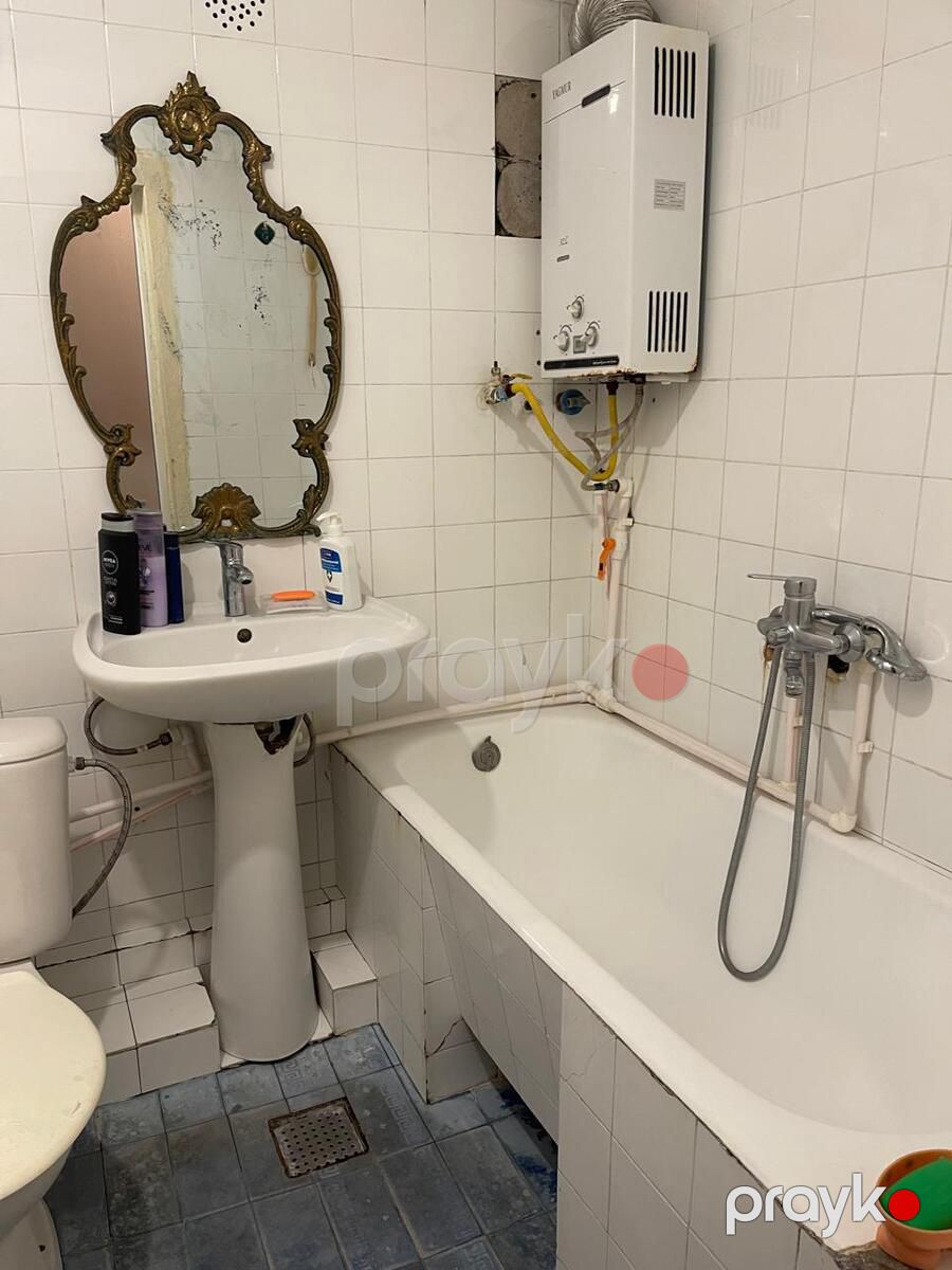 Satılır 2 otaqlı köhnə tikili 60 m² — Mənzil, Bakı (6)