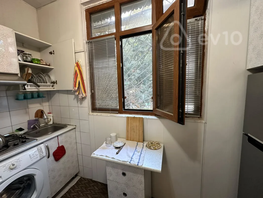 2 otaqlı mənzil, 42 m², 7-ci Mikrorayon, Dərnəgül metrosu və Era məktəbinin yaxınlığı — Mənzil, Bakı (7)