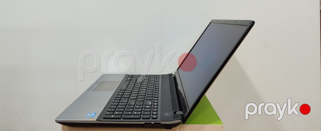 Samsung NP300E5Z noutbuku Intel Core i5-2328M prosessor Intel HD — Samsung, Bakı (2)