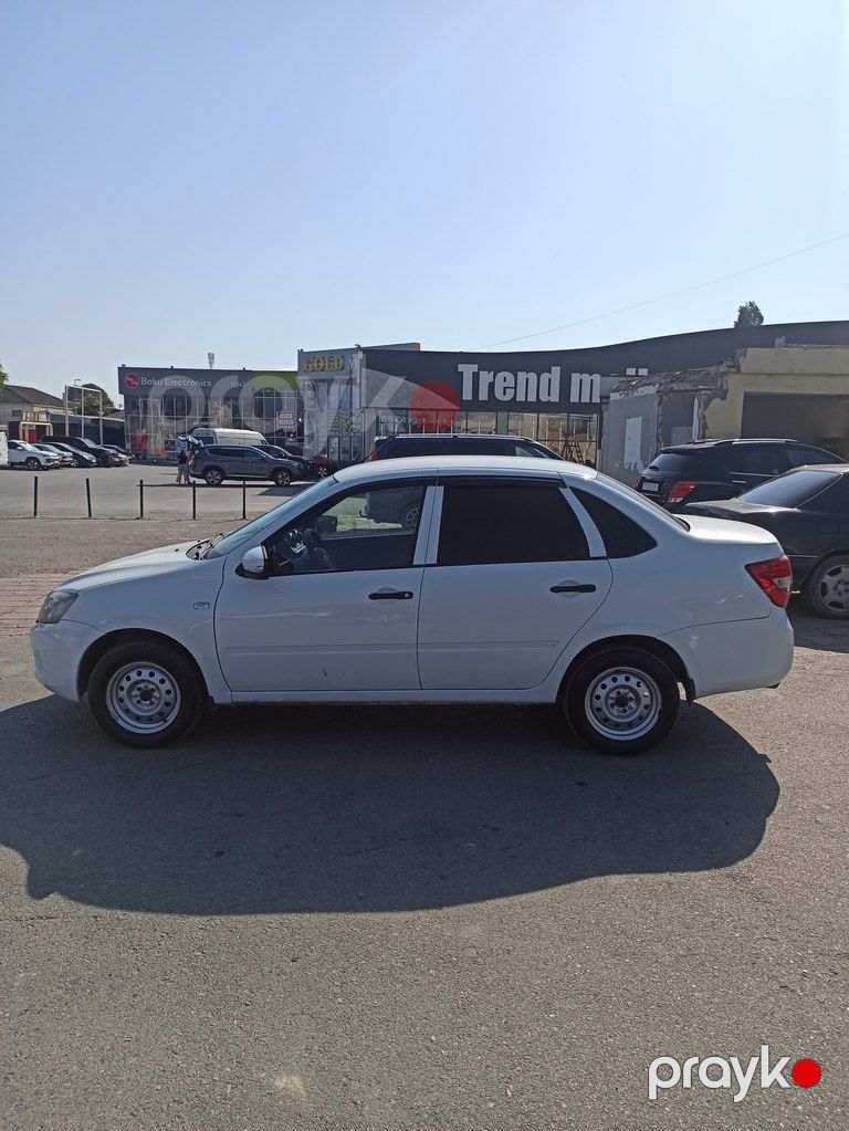 Lada (VAZ) Granta, 1.6 L, 2013 il, 265 000 km — Avtomobillər, Bakı (7)