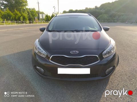 Kia Ceed SW, 1.6 L, 2013 il, 238 000 km — Şəki