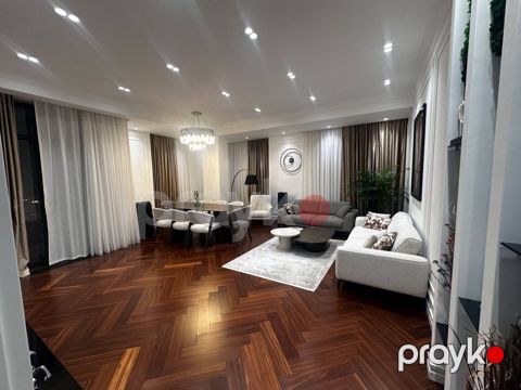 Satılır 4 otaqlı yeni tikili 170 m² — Bakı