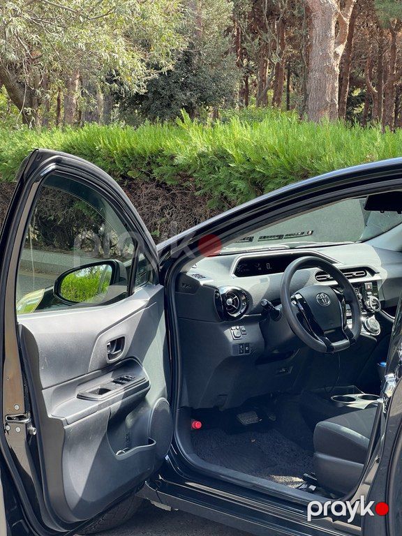 Toyota Aqua, 1.5 L, 0.9 kWh, 2017 il, 141 400 km — Avtomobillər, Bakı (11)