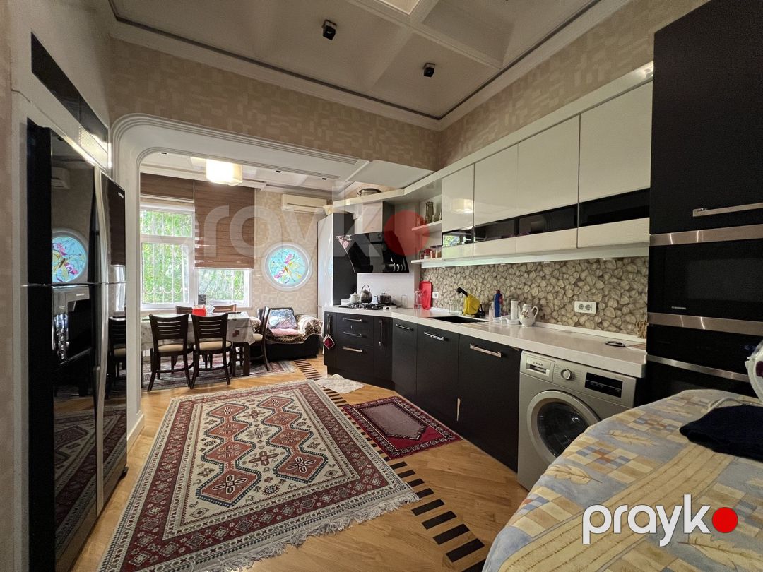 Satılır 3 otaqlı köhnə tikili 110 m² — Mənzil, Bakı (7)