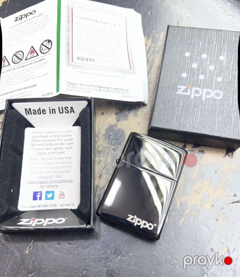 Zippo Classic High Polish Black Ebony / Black Ice Zippo alışqan parlaq — Bakı