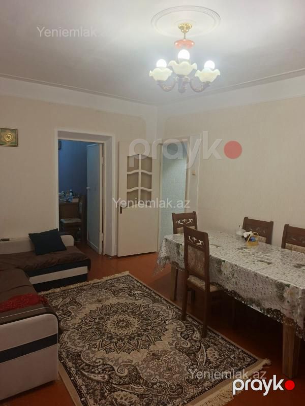 Satılır 2 otaqlı Bina evi menzil (Köhnə tikili), 50 m², 1-ci mikrorayon — Mənzil, Sumqayıt (2)