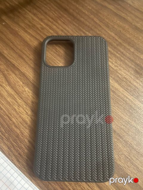 Apple iPhone 12 Pro arxalığı — Bakı