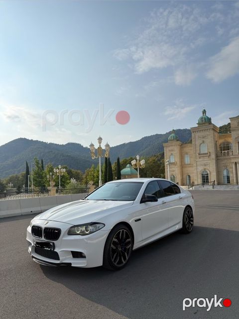 BMW 528, 2.0 L, 2012 il, 303 281 km — Qəbələ
