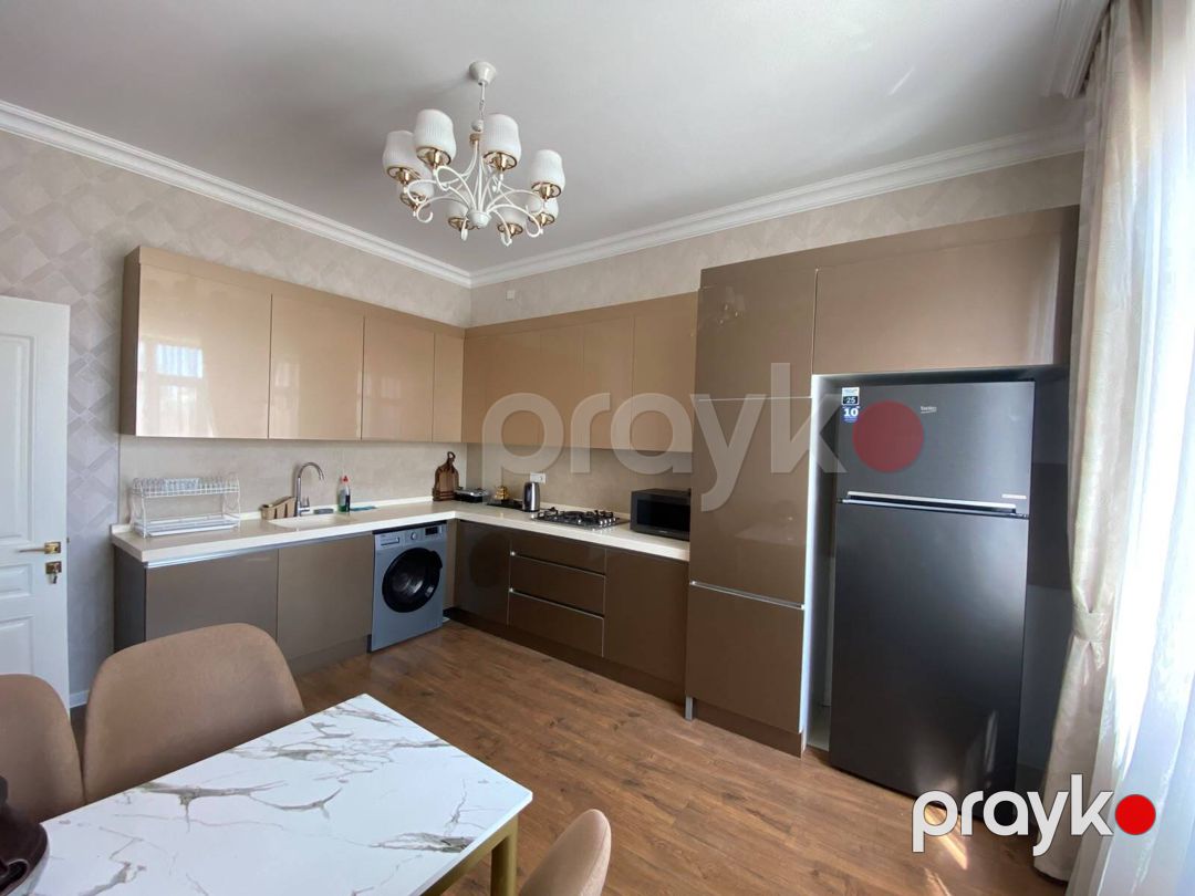 Satılır 4 otaqlı həyət evi/bağ evi 190 m² — Ev, villa, Bakı (12)