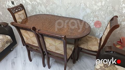 Yemək otağı dəsti – oval masa və 6 ədəd stul - Material: ağac (təbii — Bakı