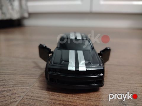 Məhsul: Metal model maşın – Dodge Challenger (qara), sport zolaqları — Bakı