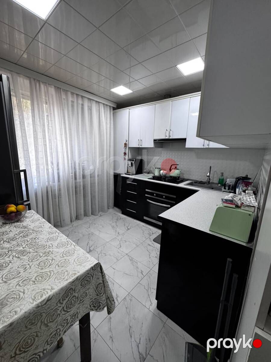 Satılır 2 otaqlı köhnə tikili 55 m² — Mənzil, Bakı (9)
