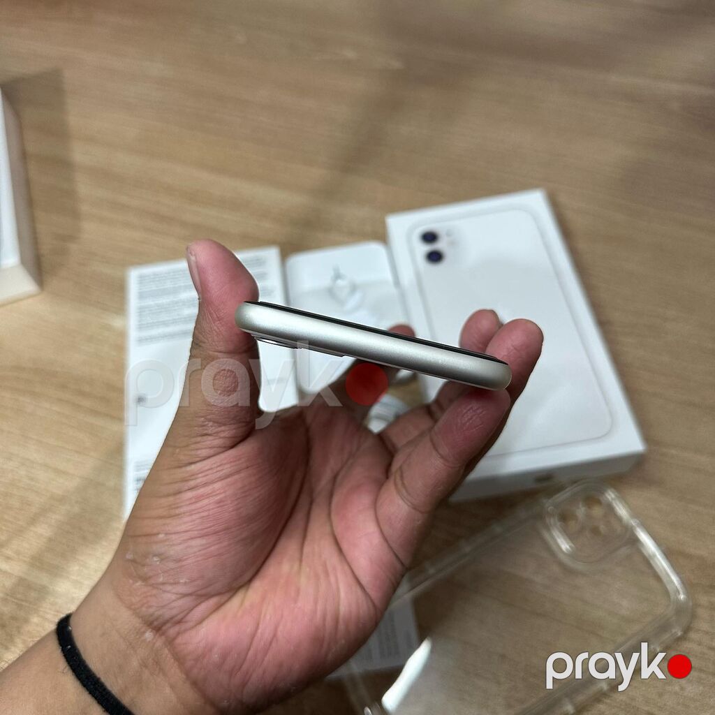 IPhone 11, 128 GB, Ağ, Zəmanət, Kredit, Simsiz şarj — Apple iPhone, Bakı (3)