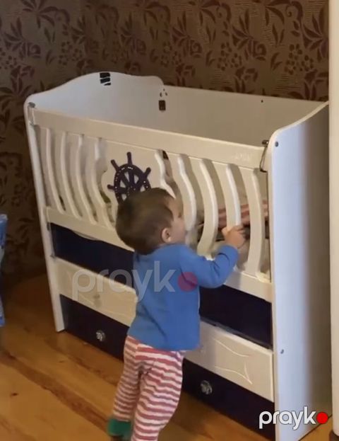 Oğlan və qız üçün, İşlənmiş, Dördbucaq, Beşik, Matras ilə, Yellənmə mexanizmsiz — Masazır