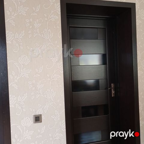 Qapı – daxili (otaq arası) model - Rəng: tünd qəhvəyi/venge - Dizayn — Xırdalan