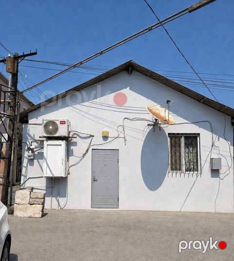 Satılır 3 otaqlı həyət evi/bağ evi 80 m² — Bakı