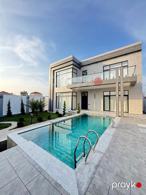 Satılır 5 otaqlı həyət evi/bağ evi 300 m² — Bakı